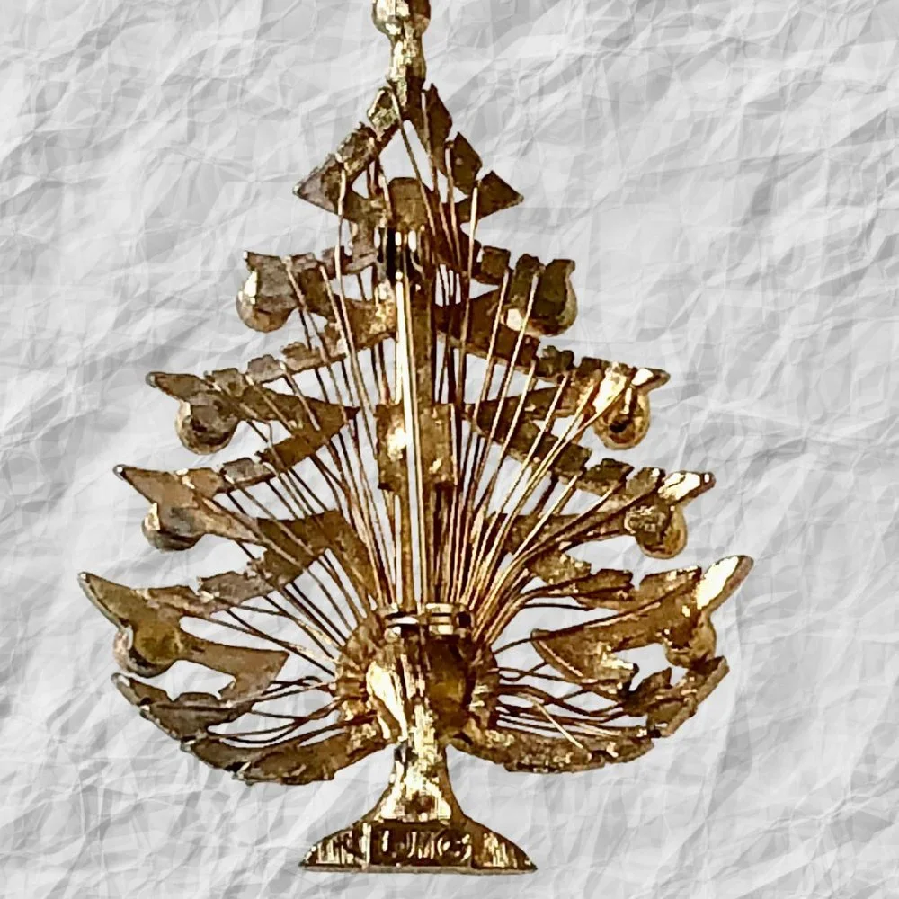 Vintage LJM Christmas Tree Pin Brooch Rhinestones Wire Harp Design Signed FLAWS